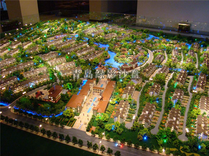 青島設備模型制作公司制作中色彩處理要注意的事項。